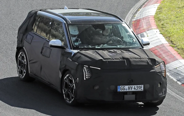 Kia EV3 GT spied testing on Nurburgring